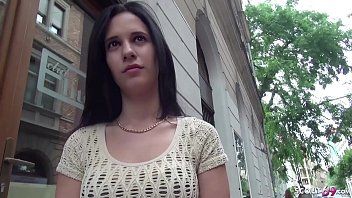 play Les stars de XXX ont des relations sexuelles pour beaucoup d'argent au casting
