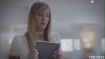 play Lecca a lungo il culo di questa bellezza e vuole farla sua