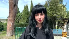 play Das erste Hardcore-Casting der 19-jährigen Lucifera – Sexy französische Brünette in Dessous