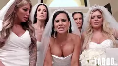 play Hardcore Texas Patti & Shay mira Orgy: grandes tetas, grandes culos y sexo intenso de POV